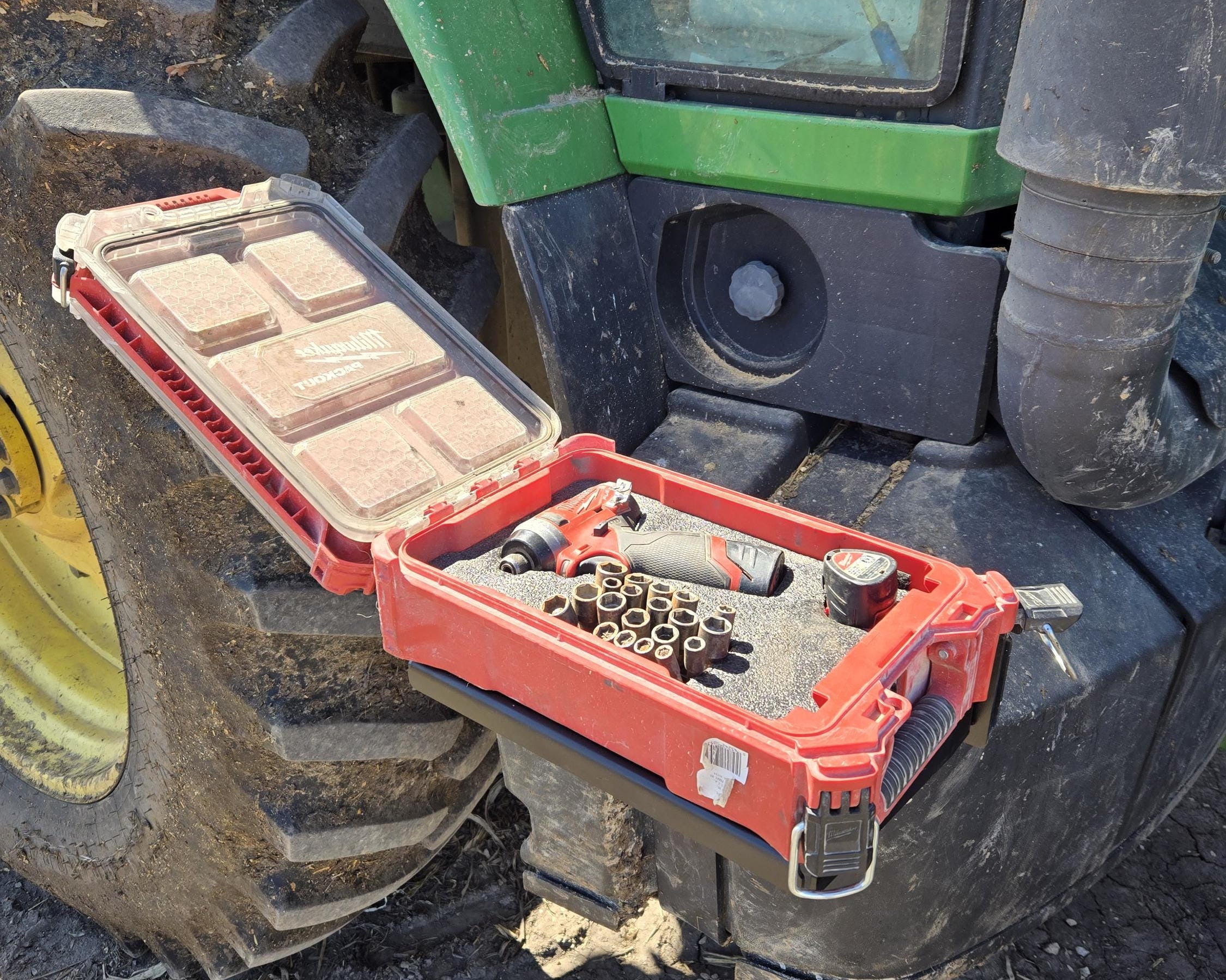 Packout Adapter – Fits John Deere Tractor Toolbox Mount